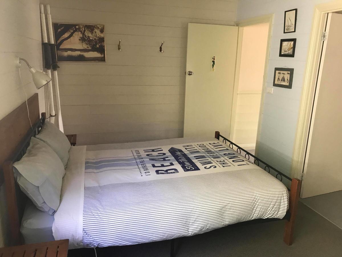 Port Campbell Guesthouse & Flash Packers Экстерьер фото