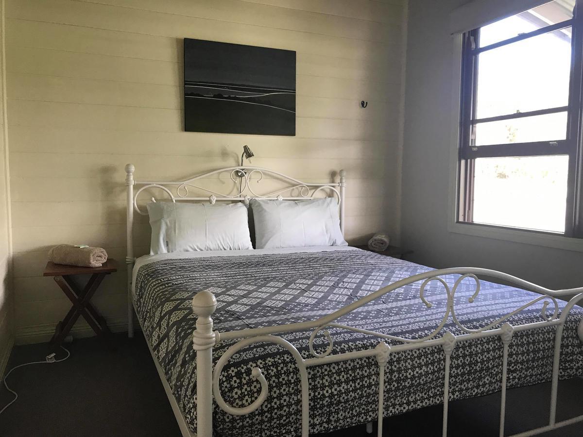 Port Campbell Guesthouse & Flash Packers Экстерьер фото
